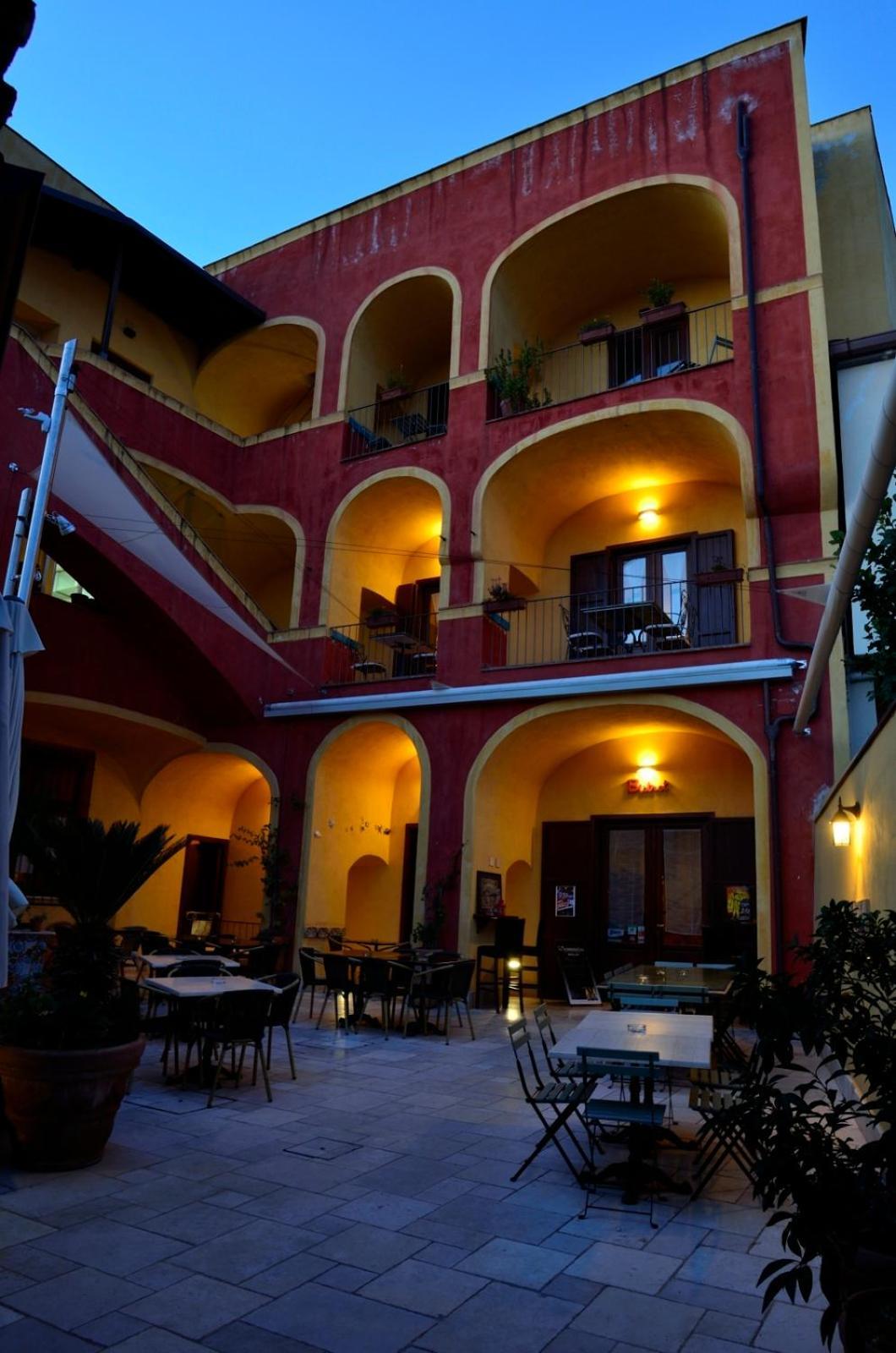 Manouche Affittacamere Osteria Caserta Dış mekan fotoğraf