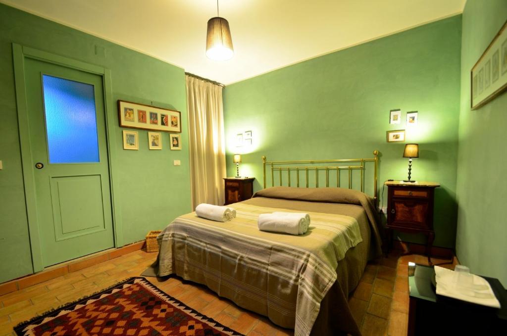 Manouche Affittacamere Osteria Caserta Oda fotoğraf