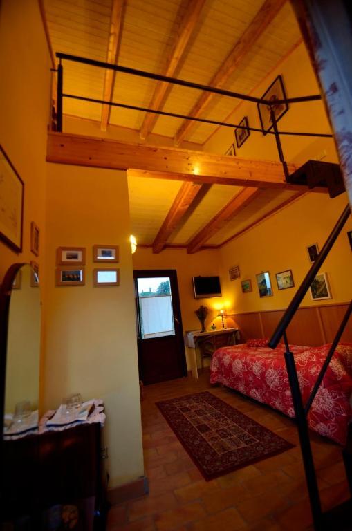 Manouche Affittacamere Osteria Caserta Oda fotoğraf